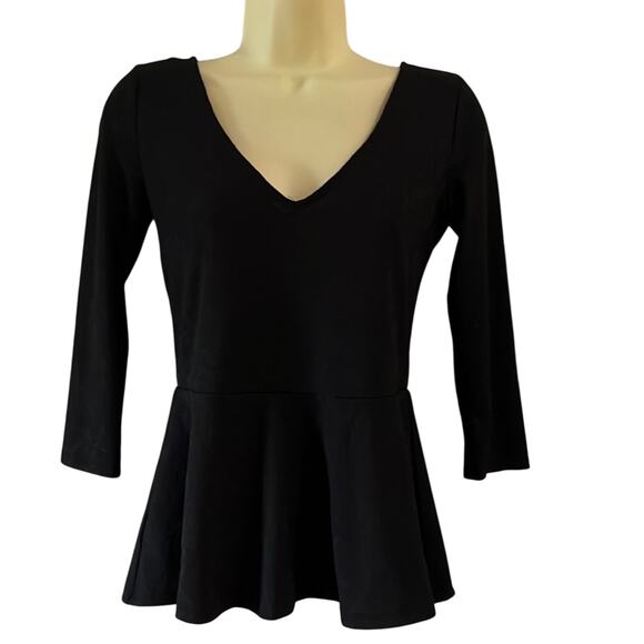 Forever 21 Black semi sheer Lace Print Knit Top with Peplum Juniors Medium - Picture 1 of 10